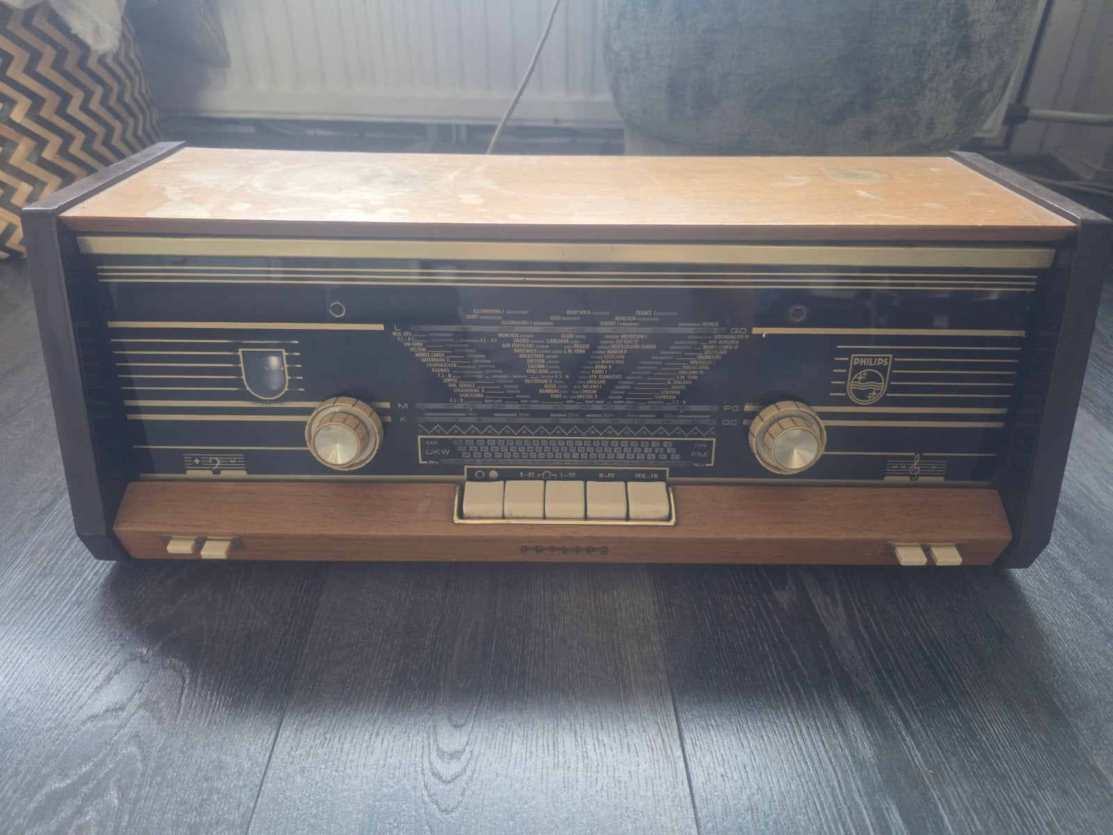 Vintage Philips buizenradio - Prachtig retro design, Antiek en Kunst, Ophalen