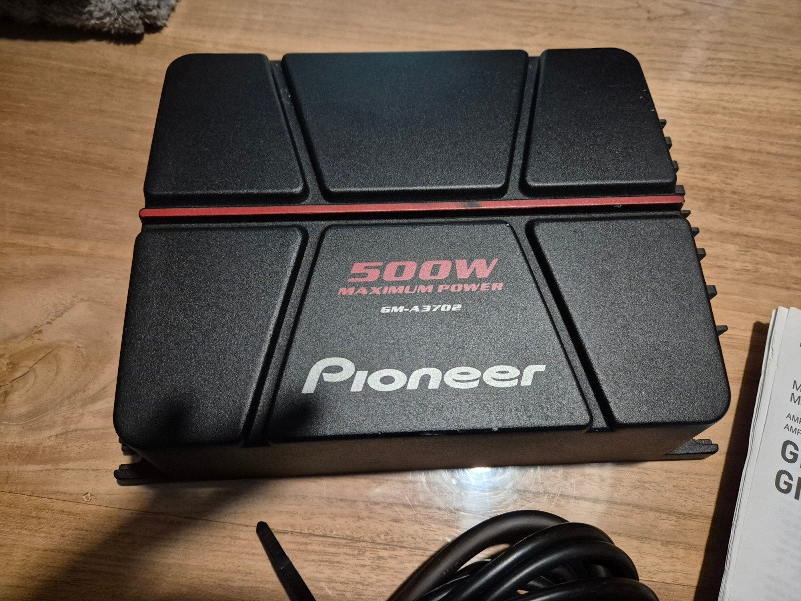 Pioneer 500w gm-a3702 versterker
In goede staat
Te k, Ophalen of Verzenden, Zo goed als nieuw