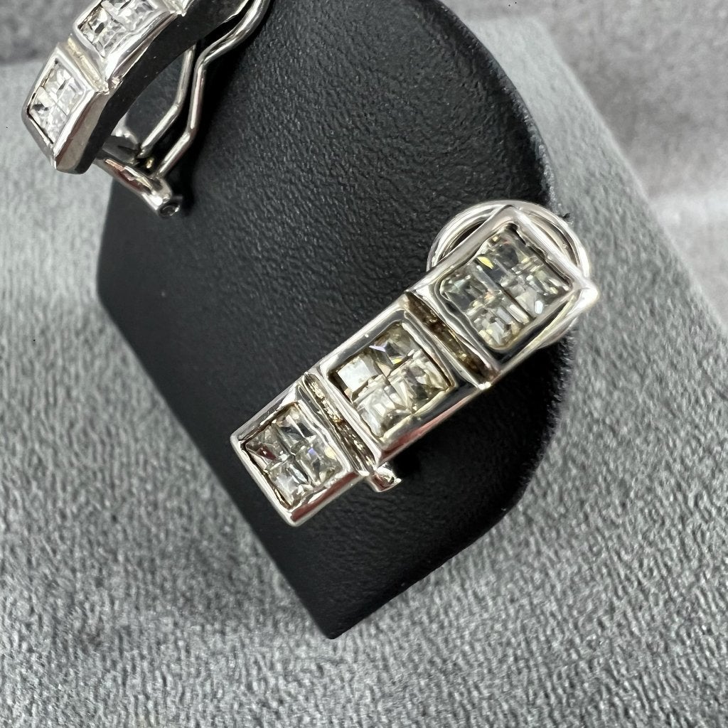 Zilveren Oorbellen klapcreolen | 5,83g | 2x3 stenen | 413900, Sieraden, Tassen en Uiterlijk, Gebruikt, Ophalen of Verzenden, Knopjes of Stekers