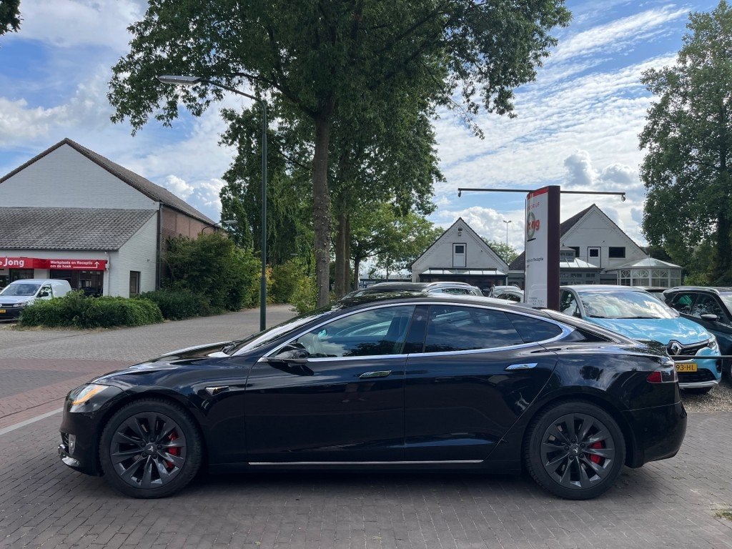 Tesla MODEL S 100D / PANO / CAMERA / NAVI / LEDER / KEYLESS, Auto's, Automaat, Gebruikt, 100 kWh, 110 €/maand