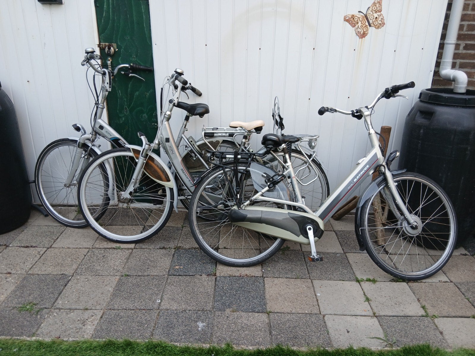 Tekoop  3 elektrische fietsen, Fietsen en Brommers, Ophalen, Zo goed als nieuw