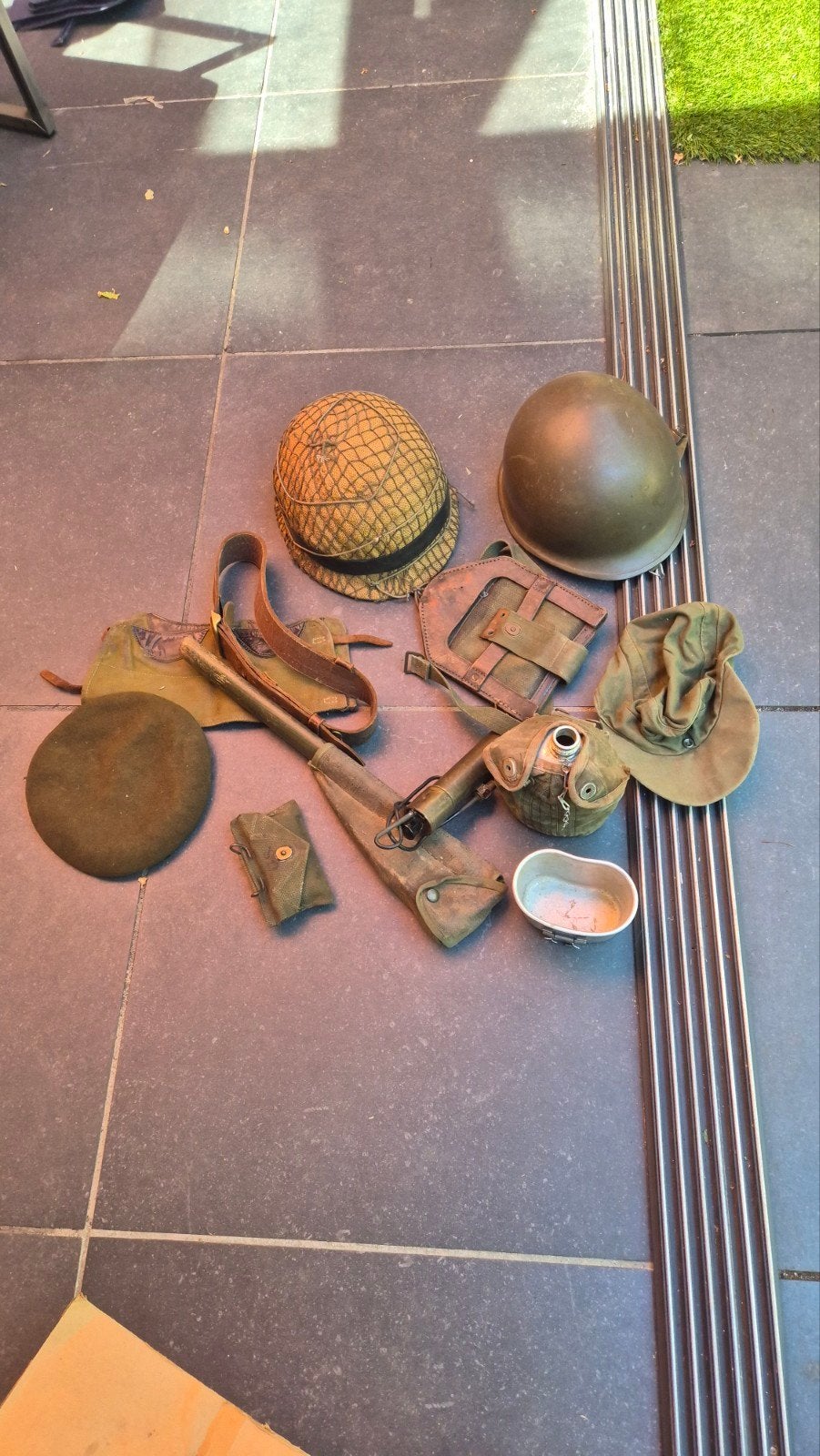 Militaria, Ophalen, Nederland