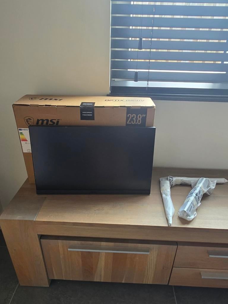 MSI Optix G241V eSports Gaming Monitor - 23.8 inch, Computers en Software, Monitoren, Gaming, MSI, Kantelbaar, Full HD