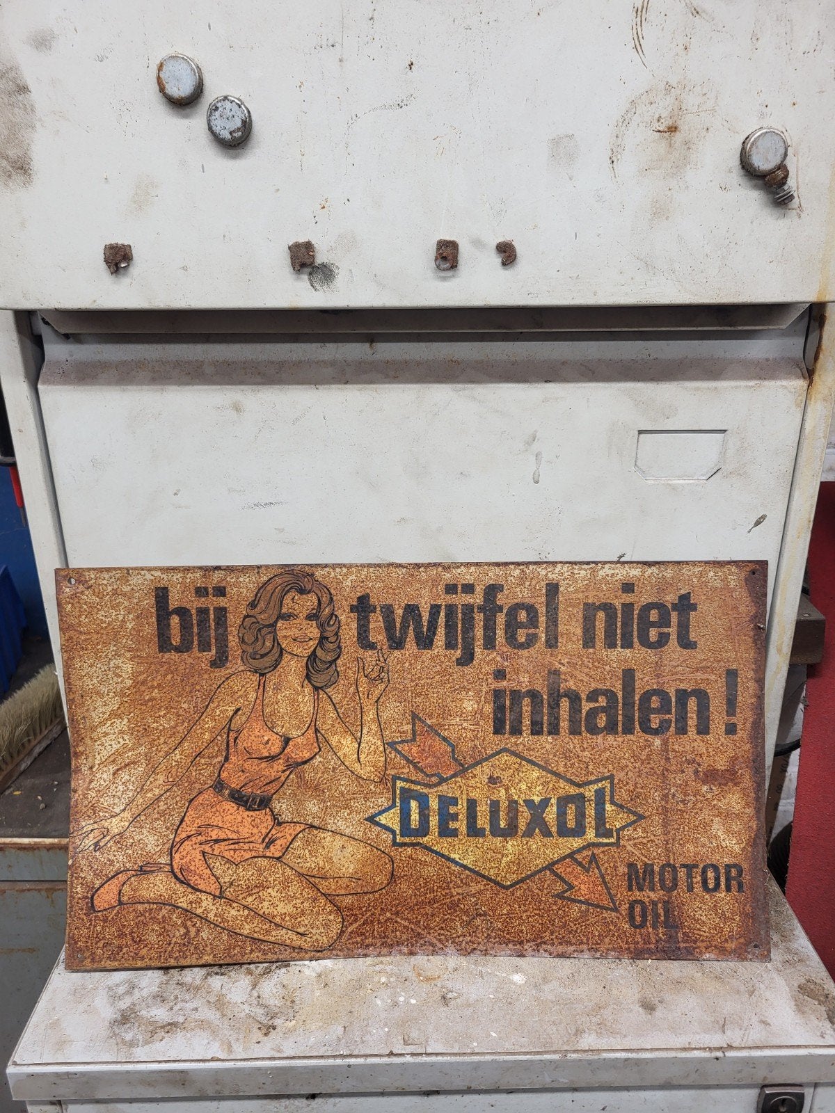 Vintage Deluxol Motor Oil reclamebord, Ophalen of Verzenden