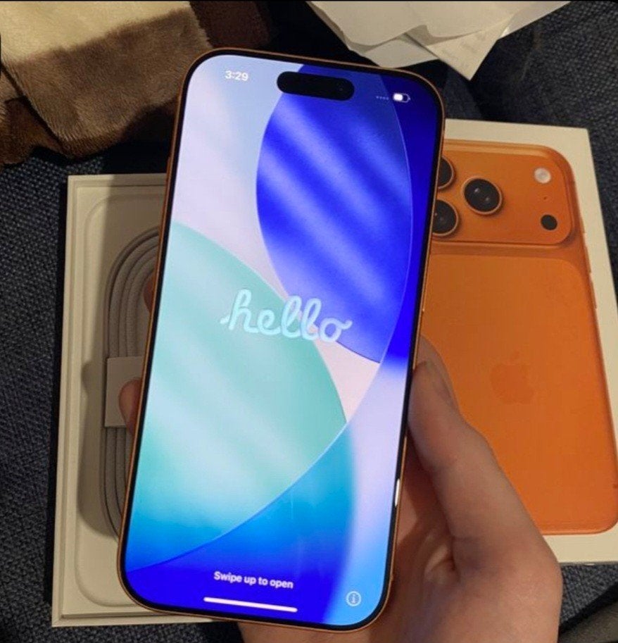 Nieuwe iPhone 15 Pro Max 256GB Oranje - Zonder abonnement, Ophalen of Verzenden