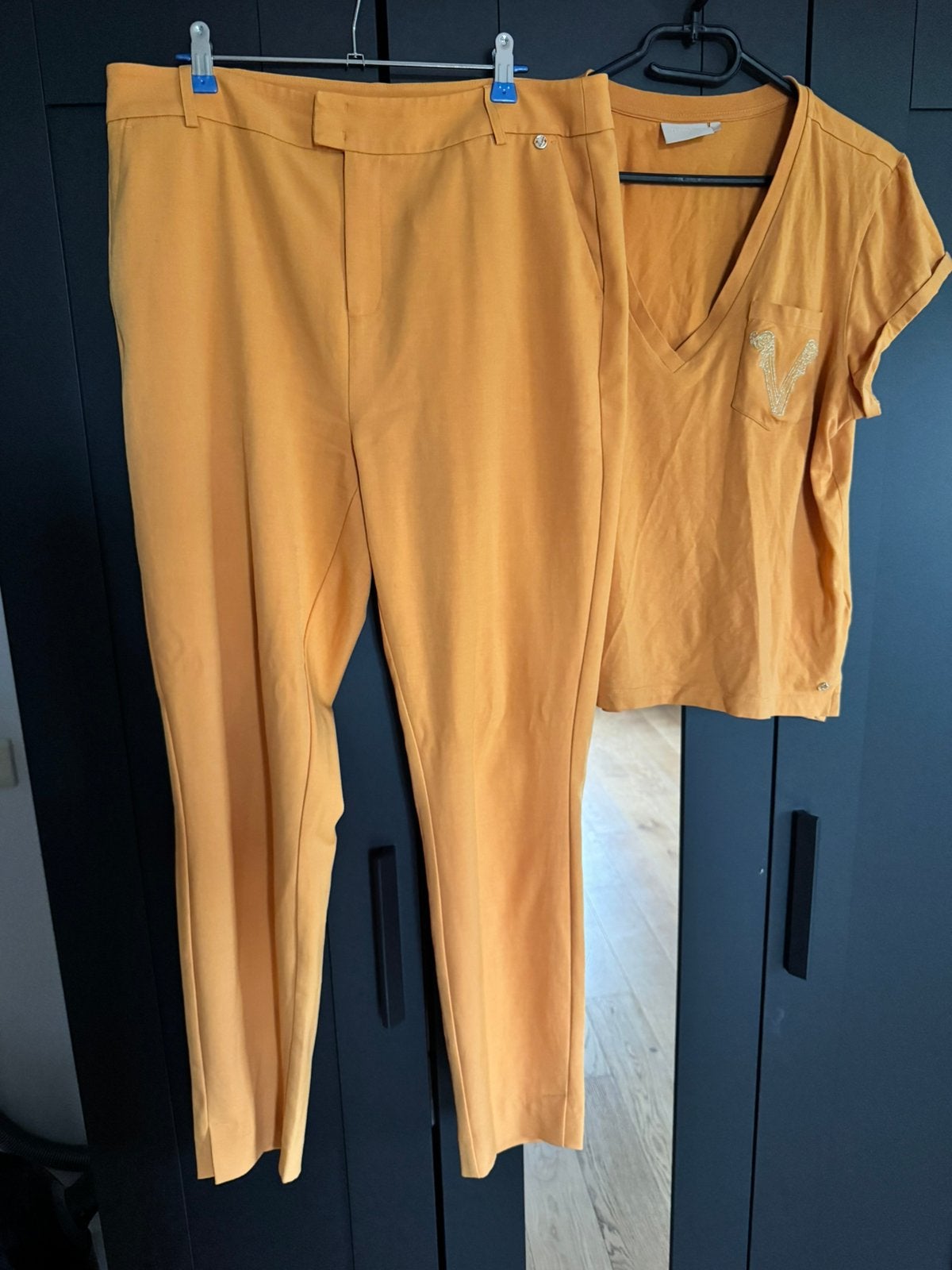 Josh V broek en shirt maat L/ XL, Verzenden, Geel, Maat 42/44 (L), Zo goed als nieuw