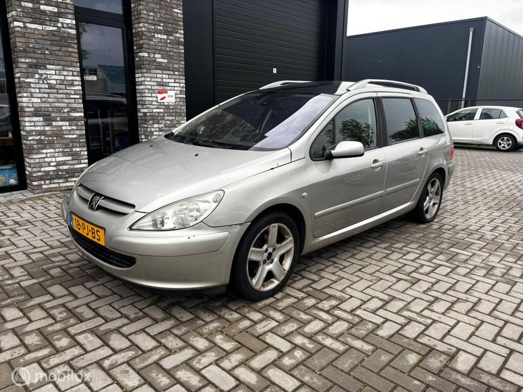 Peugeot 307 SW 2.0 16V Pack Nieuwe APK, Auto's, Voorwielaandrijving, 1330 kg, 136 pk, Gebruikt