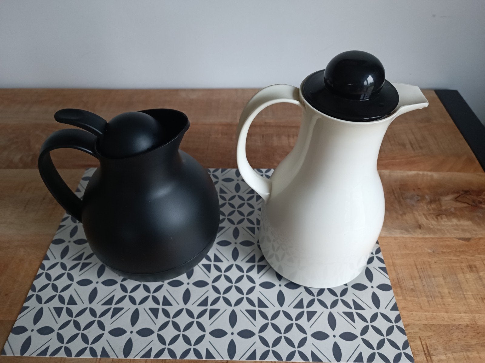 Theekan en koffiekan thermosfles RETRO MODERN, Huis en Inrichting, Ophalen of Verzenden