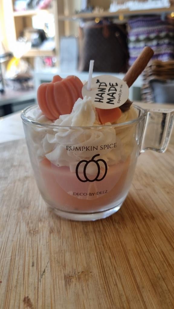 Pumpkin Spice Kaars in Glas - Handgemaakt door Deco Deez, Huis en Inrichting, Woonaccessoires | Kandelaars en Kaarsen, Nieuw, Kaars