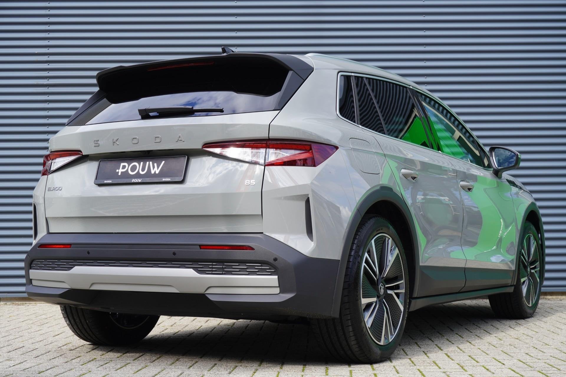 Skoda Elroq 85 286pk Business Edition | 20" Velgen | Trekhaa, 12 maanden, Achterwielaandrijving, Leder en Stof, 286 pk