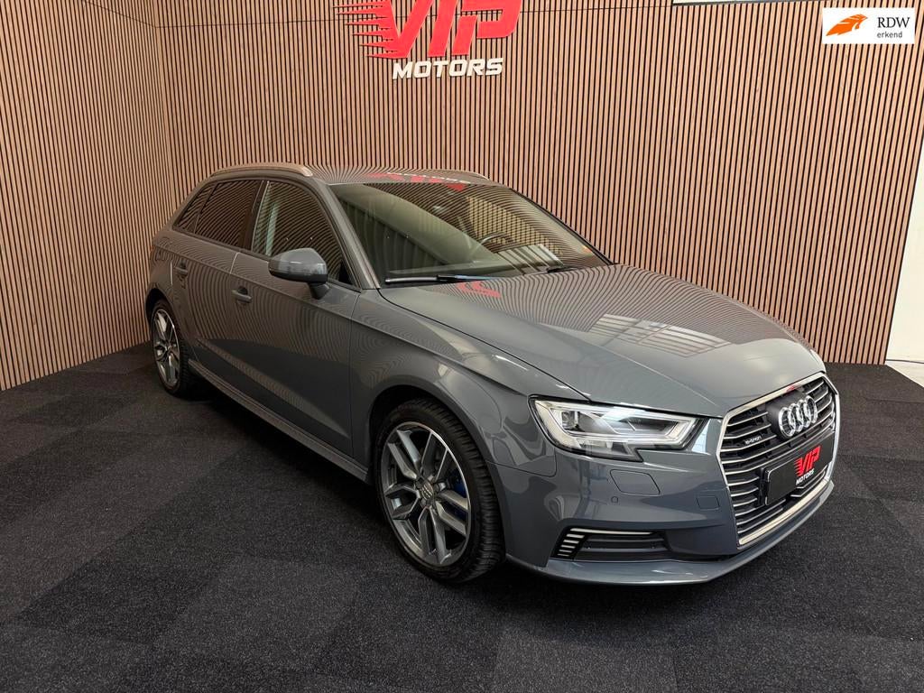 Audi A3 Sportback 40 e-tron | S-line | Dealer onderhouden, Gebruikt, Zwart, 4 cilinders, Plug-in hybride