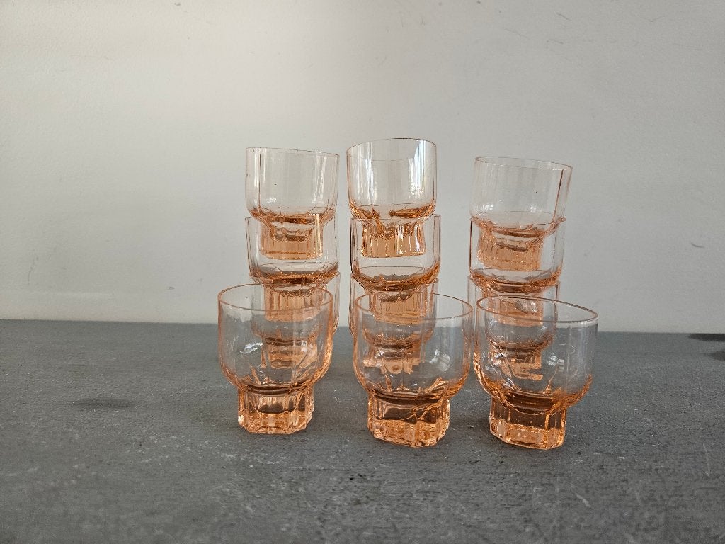Pers roze kleine glazen, Ophalen of Verzenden