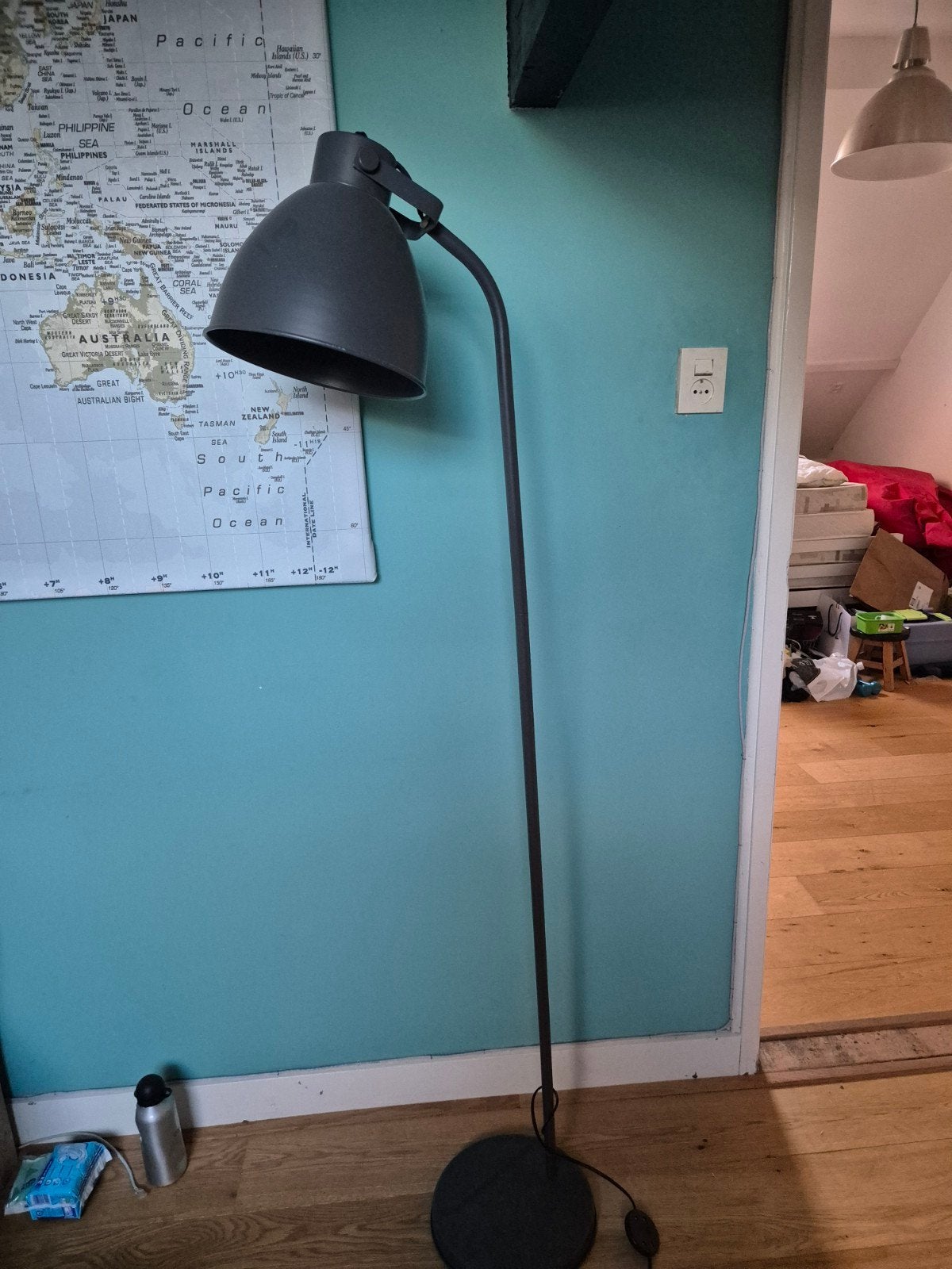 IKEA Hektar staande lamp, donkergrijs, Huis en Inrichting, Lampen | Vloerlampen, Ophalen, Gebruikt, E27 (groot), Metaal
