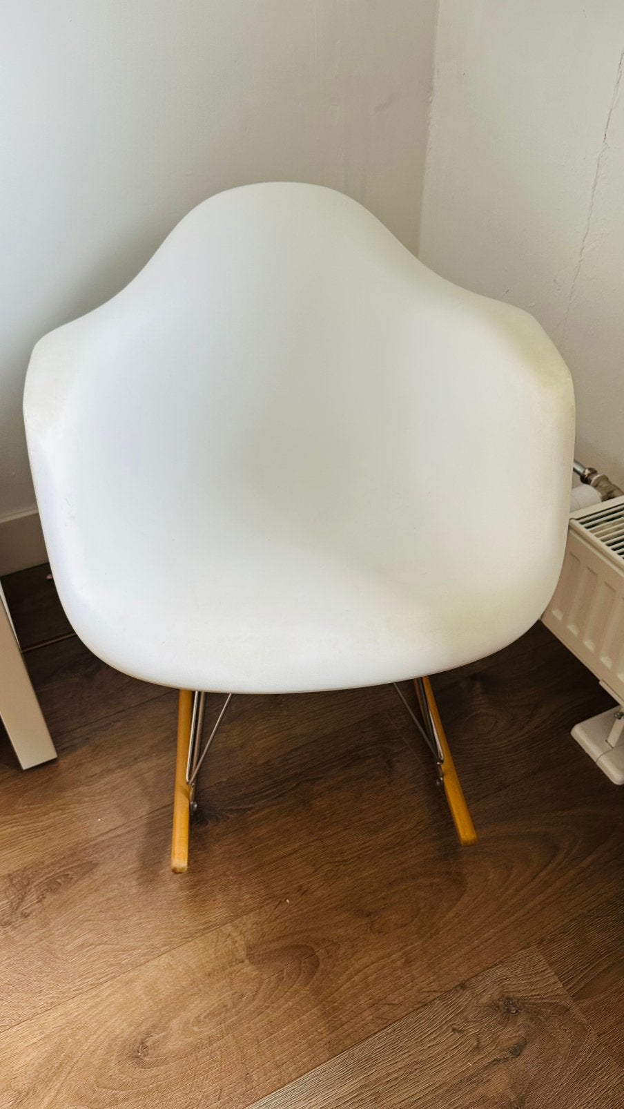 Witte schommelstoel, Ophalen, Zo goed als nieuw, Wit, Eén