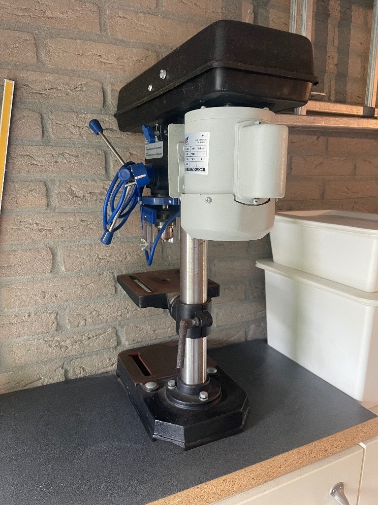 FERM kolomboormachine 350W, Doe-het-zelf en Verbouw, Gereedschap | Boormachines, Ophalen, Gebruikt, Minder dan 400 watt, Klopboormechanisme