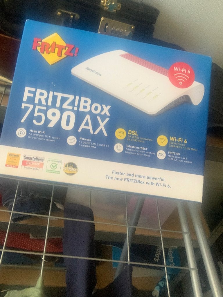fritzbox 7590 AX (nieuw), Computers en Software, Routers en Modems, Ophalen of Verzenden, Nieuw, Router met modem, Fritz!Box (FritzBox)