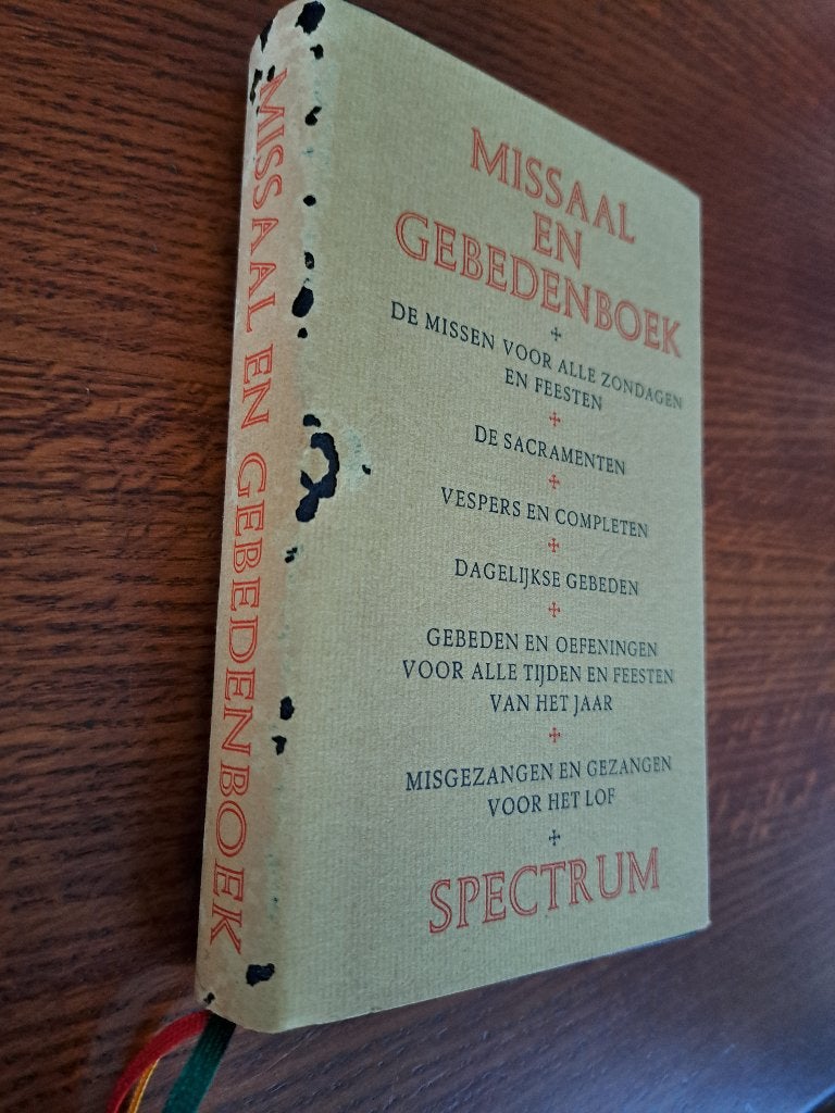 Missaal & Gebedenboek C.A. Bouman – Spectrum 1952/53, Ophalen of Verzenden, Gelezen, Christendom | Katholiek