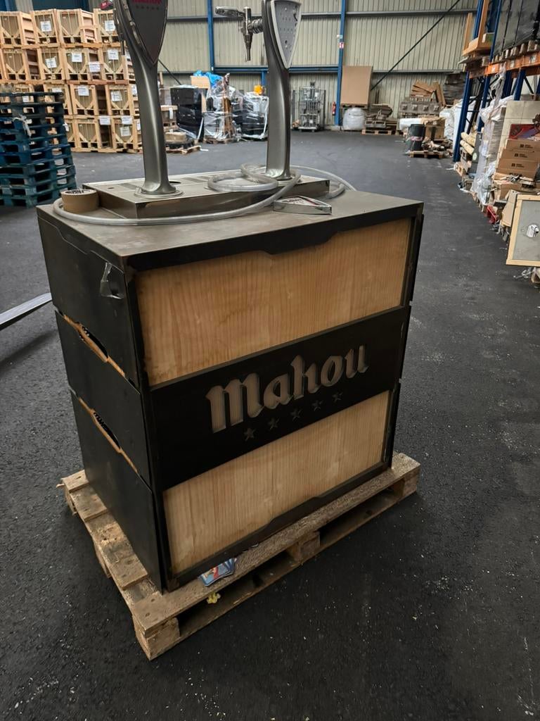 Mobiele bar, incl 2 taps van het bierkmerk Mahou, Witgoed en Apparatuur, Thuistaps, Ophalen, Niet werkend