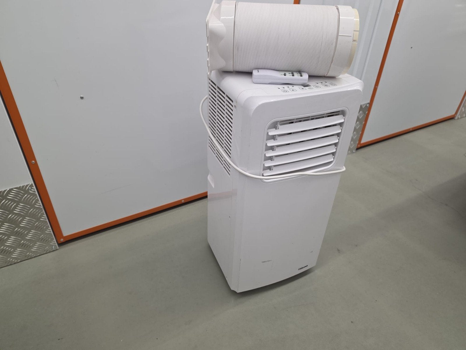 Mobiele airco met afstandsbediening, Ophalen, Minder dan 60 m³, 3 snelheden of meer, Zo goed als nieuw