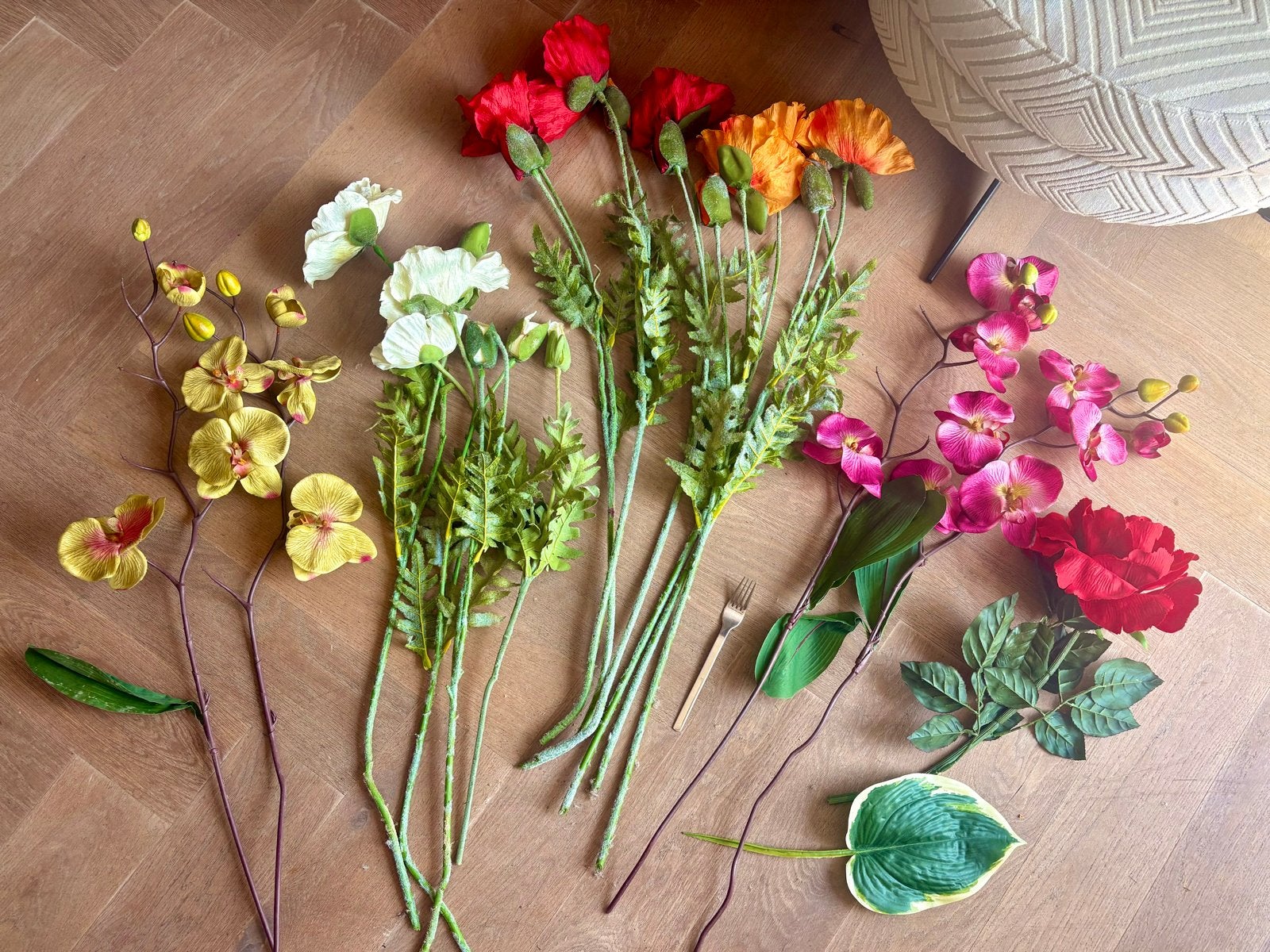 Diverse kunstbloemen en kunsttakken, Huis en Inrichting, Woonaccessoires | Kunstplanten en Kunstbloemen, Binnen, Gebruikt, Kunstbloem
