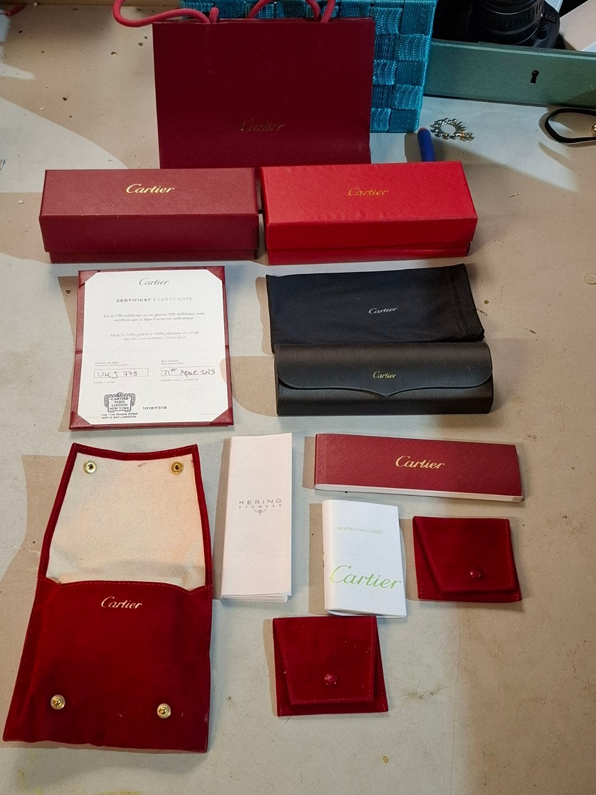 Cartier  accessoires - Diverse items, Overige merken, Overige kleuren, Contact@cartier.com, Ophalen of Verzenden