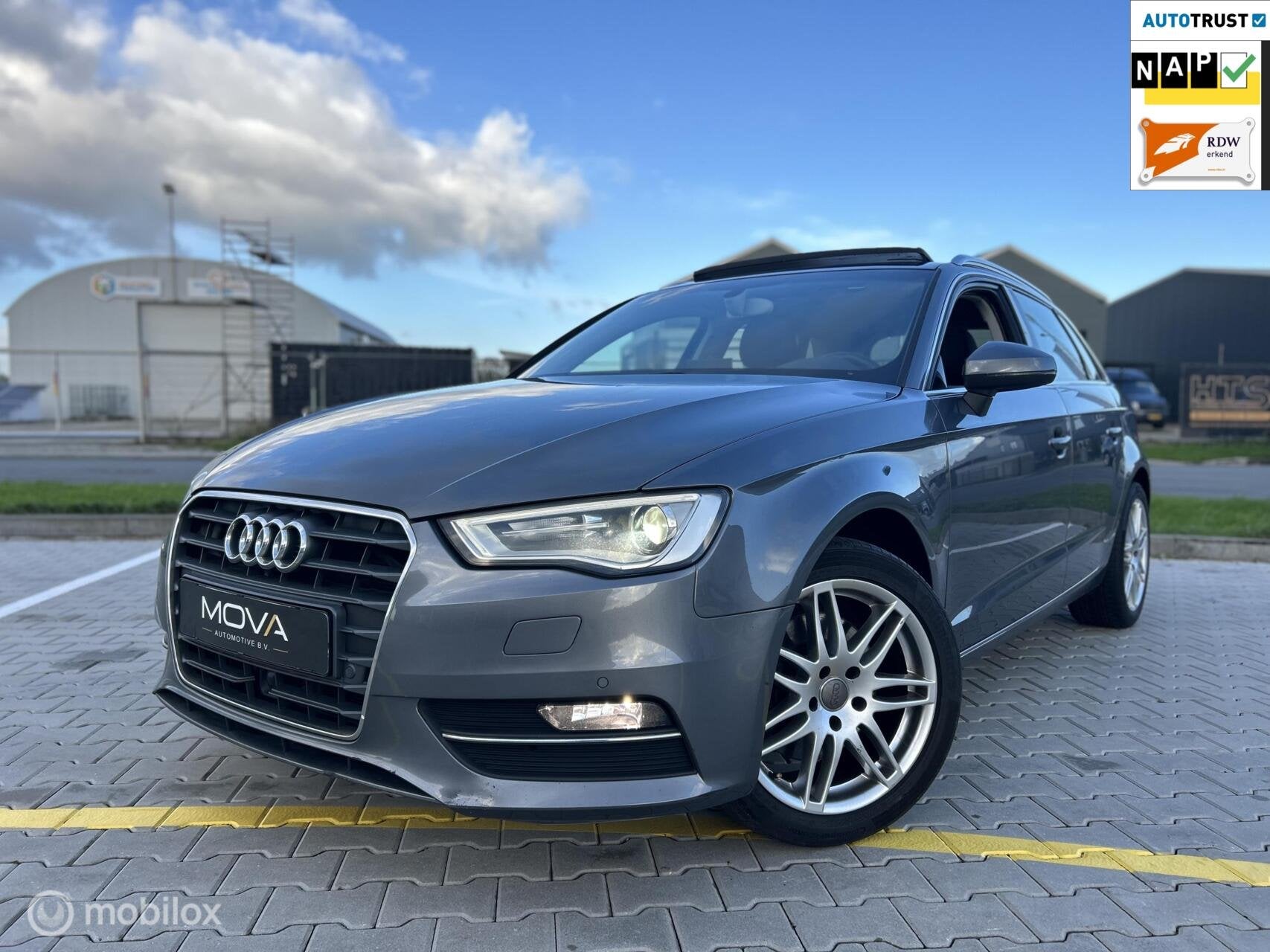 Audi A3 Sportback 1.8 TFSI Attraction Pro Line|B&O|PANO|, 4 cilinders, 179 pk, Bedrijf, 1798 cc