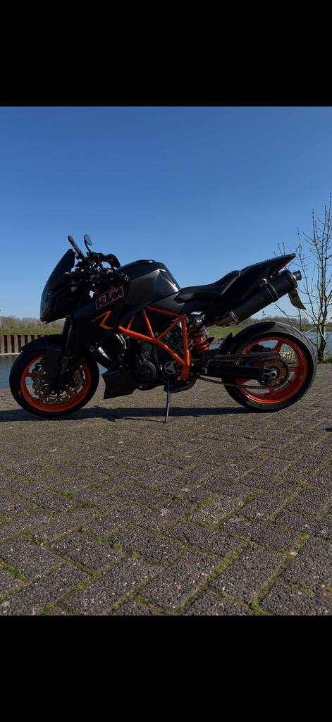 Ktm 990 superduke R, Sportuitlaat, 2 cilinders, Motorrijbewijs A, Gebruikt