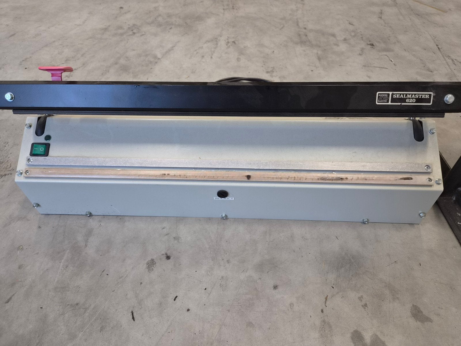 Seal apparaat Audion Sealmaster 620 met mes, Ophalen