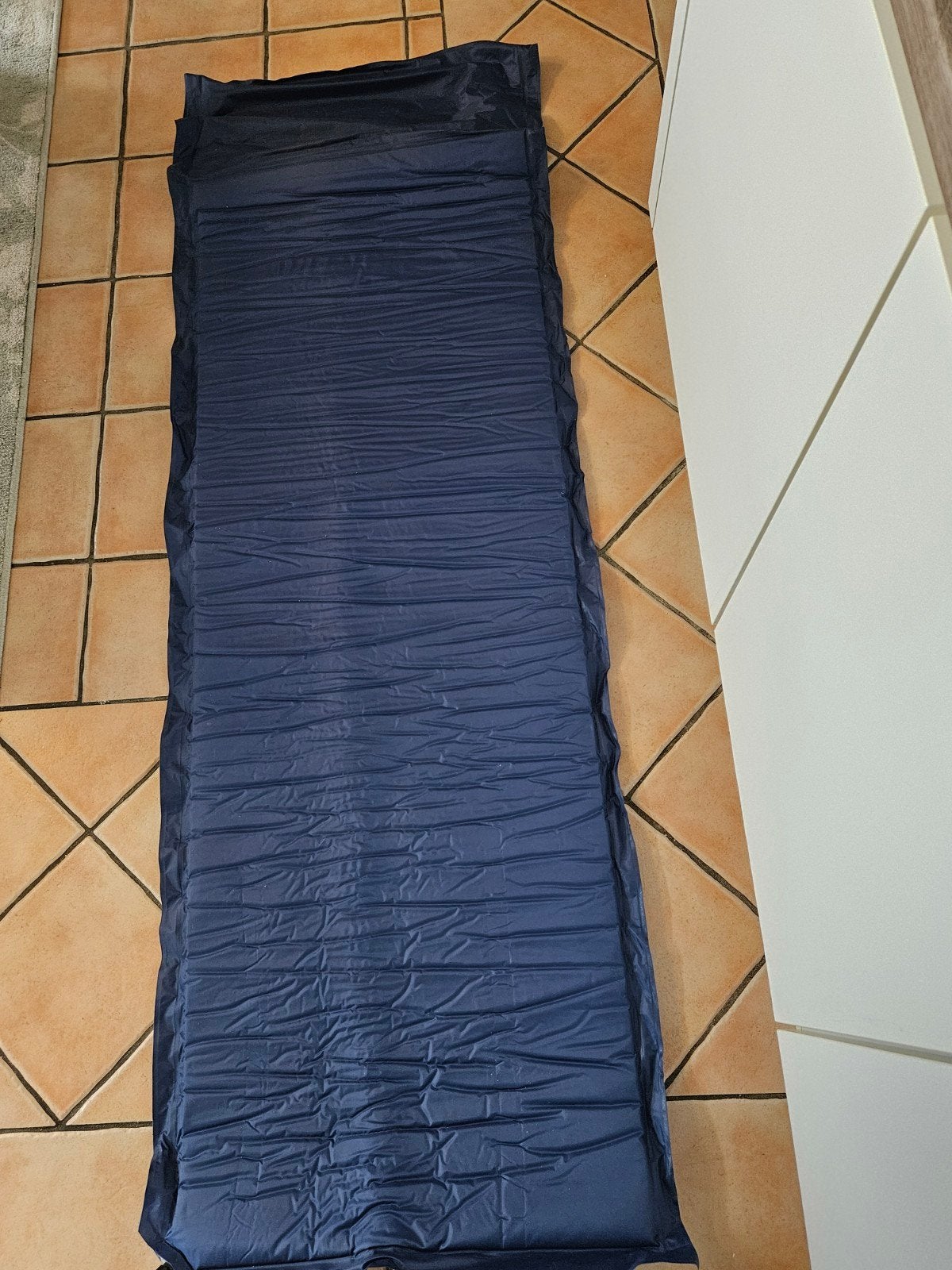 2 zelf opblaasbaar matras met apart luchtkussen, Ophalen of Verzenden, Zo goed als nieuw, 1-persoons