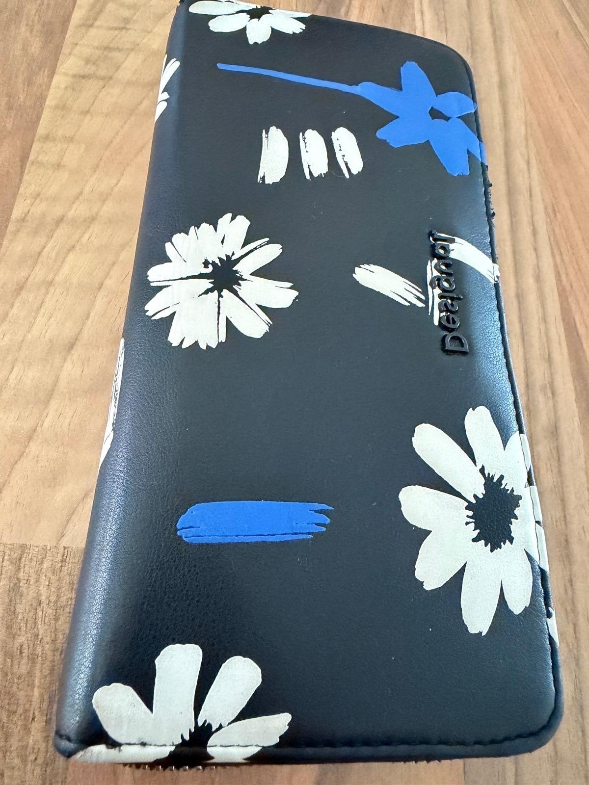 Desigual portemonnee met bloemenprint, Ophalen of Verzenden, Gebruikt, Zwart, Overige merken