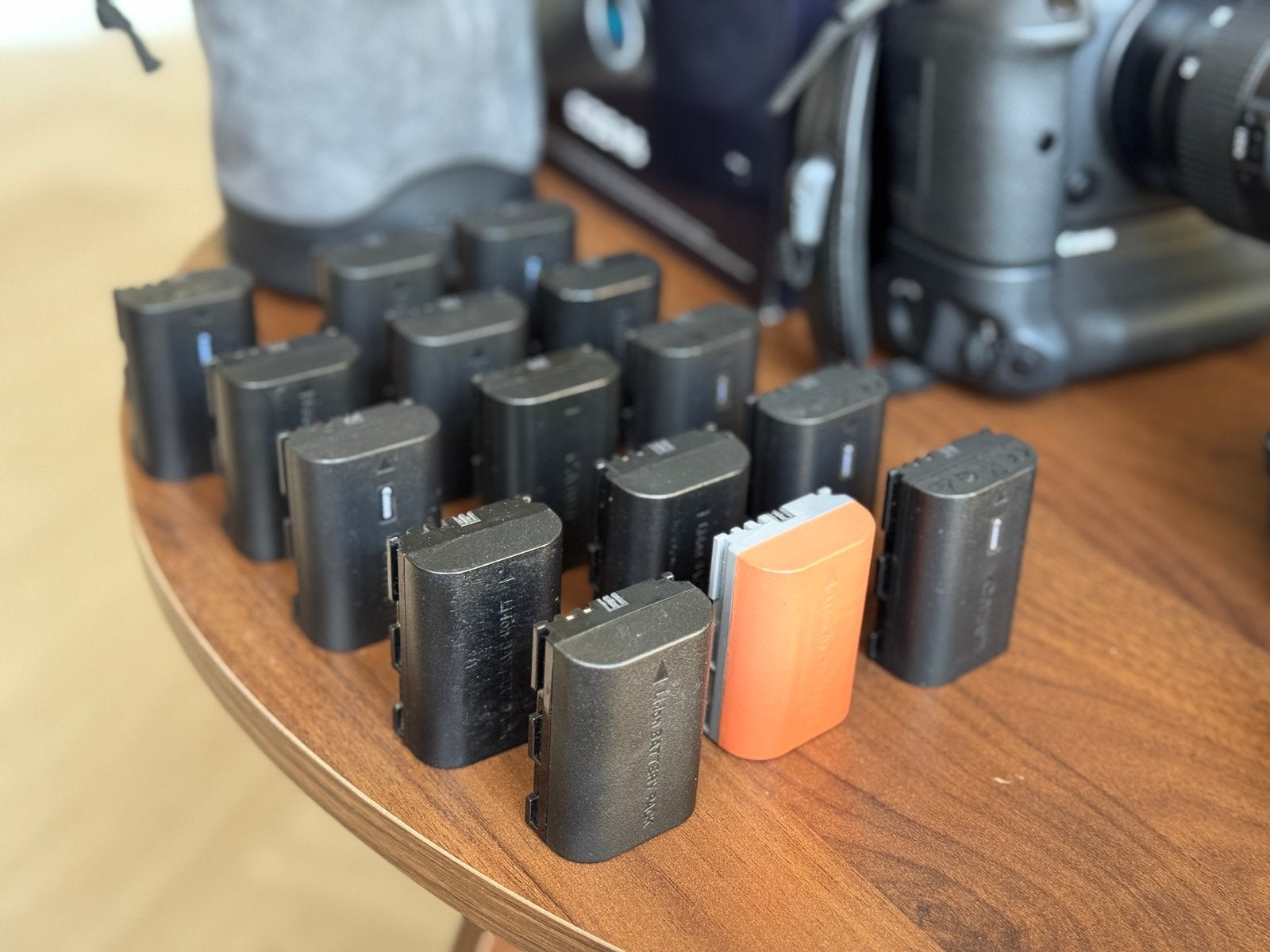 Canon LP-E6 / LP-E6N / LP-E6NH (ook jupio, hahnel etc), Ophalen of Verzenden, Gebruikt, Oplaadbaar