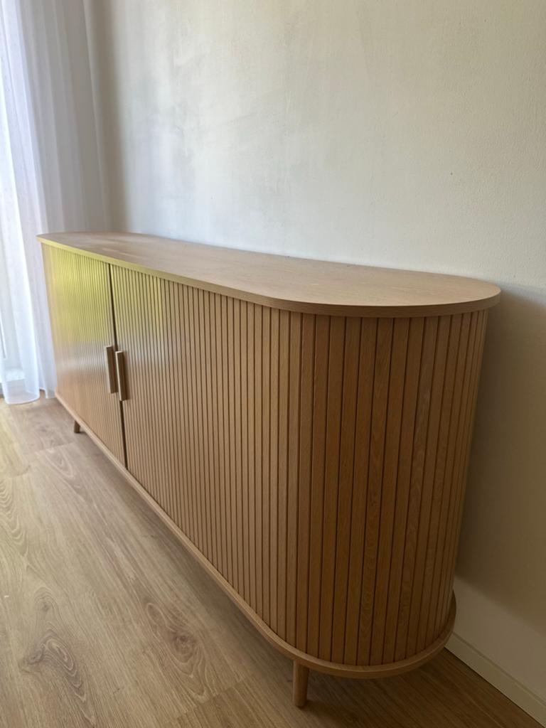 Stijlvol eikenhouten dressoir met lattenfront, 150 tot 200 cm, Eikenhout, Ophalen of Verzenden, Zo goed als nieuw