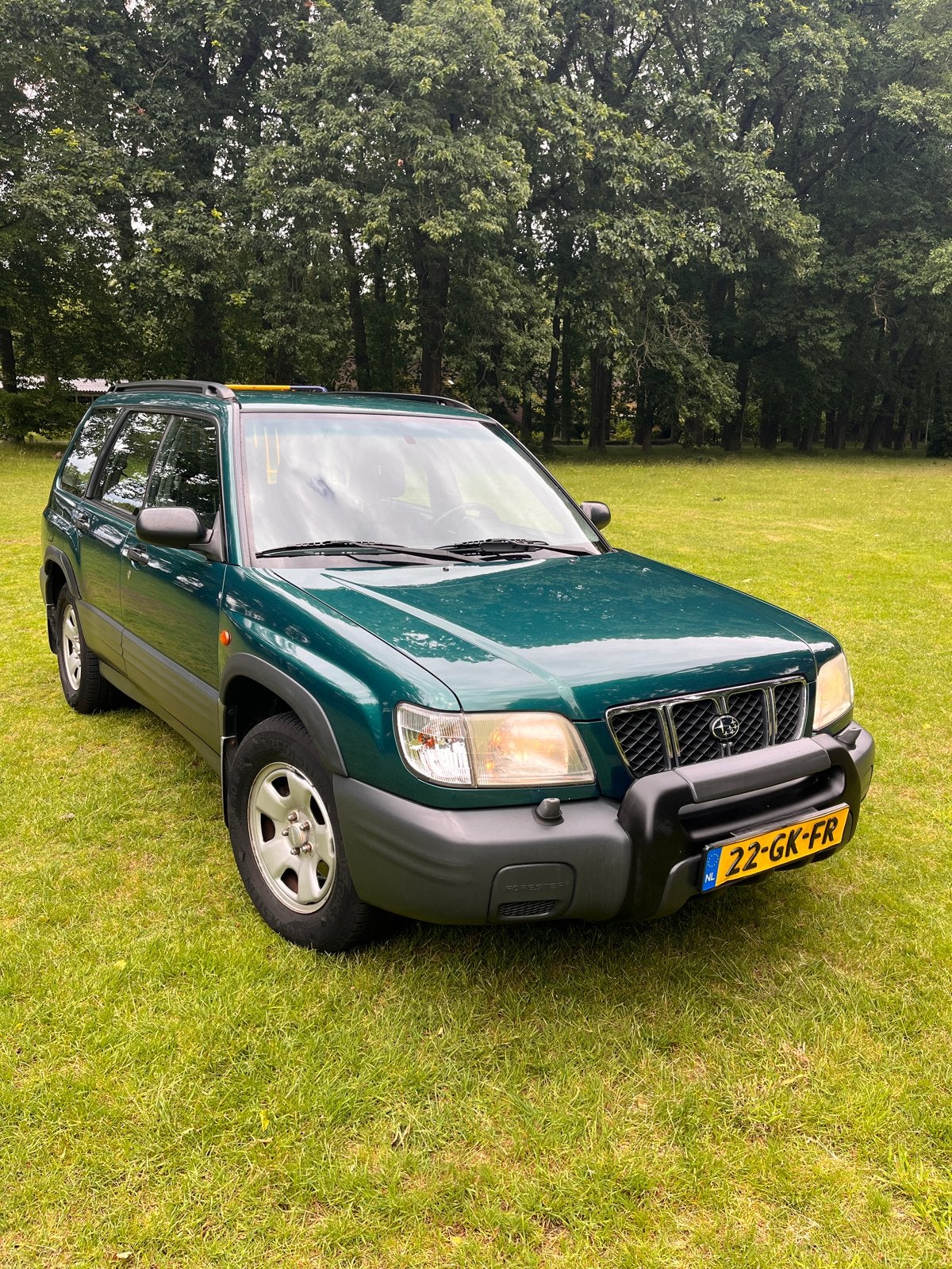 Subaru Forester 2.0 92KW 2000 Groen, 1994 cc, 125 pk, Zwart, 4 cilinders