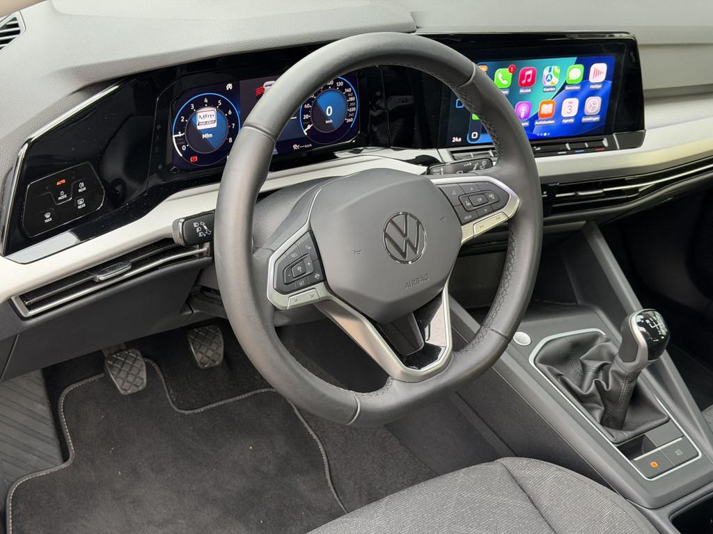 Volkswagen Golf 1.0 TSI Life | Camera | Dodehoek | ACC, Voorwielaandrijving, Stof, Gebruikt, Euro 6