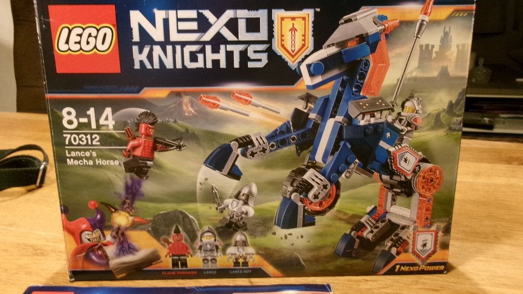 Nexo Knight  Lance's Mecha Horse, Lego, Ophalen of Verzenden, Zo goed als nieuw, Compleet