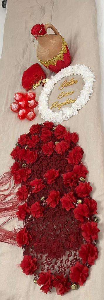 Henna night set, Ophalen of Verzenden, Zo goed als nieuw, Rood, Accessoires