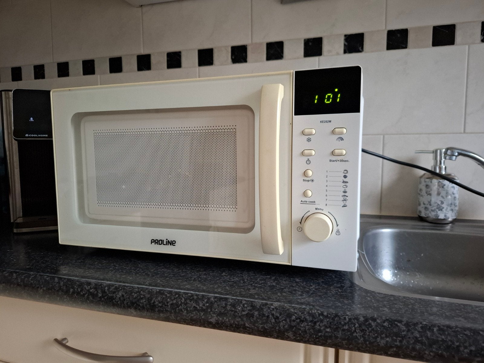 Proline KE202W Magnetron - Compact en Gebruiksvriendelijk, Witgoed en Apparatuur, Magnetrons, Ophalen of Verzenden