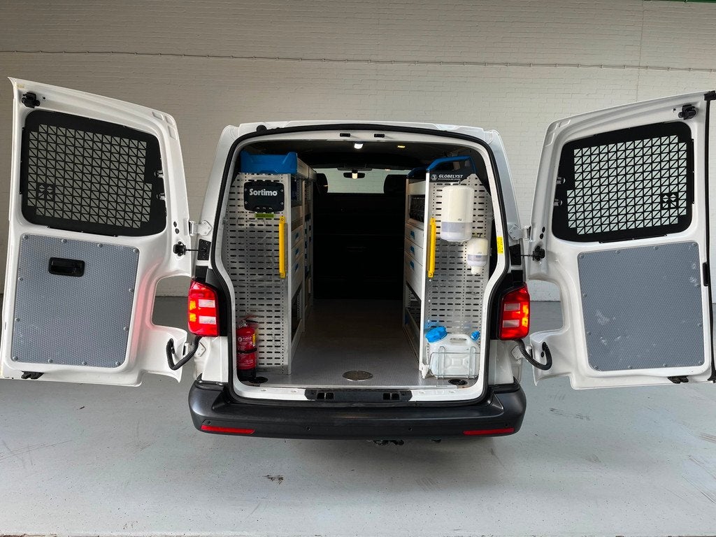 Volkswagen Transporter Servicewagen 2.0 TDI 100pk euro6 L1H1, Voorwielaandrijving, Gebruikt, 4 cilinders, Met garantie (alle)