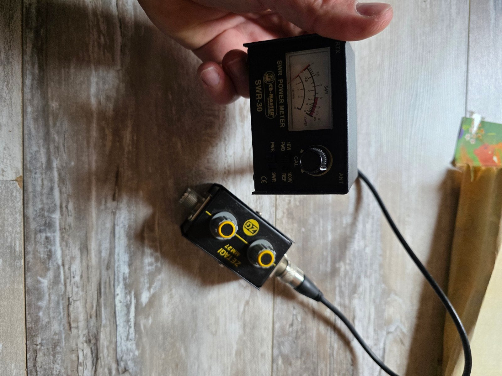 CB SWR 30 en Zetagi MM 27 Mini Matchbox met tussen kabel, Telecommunicatie, Ophalen of Verzenden, Gebruikt