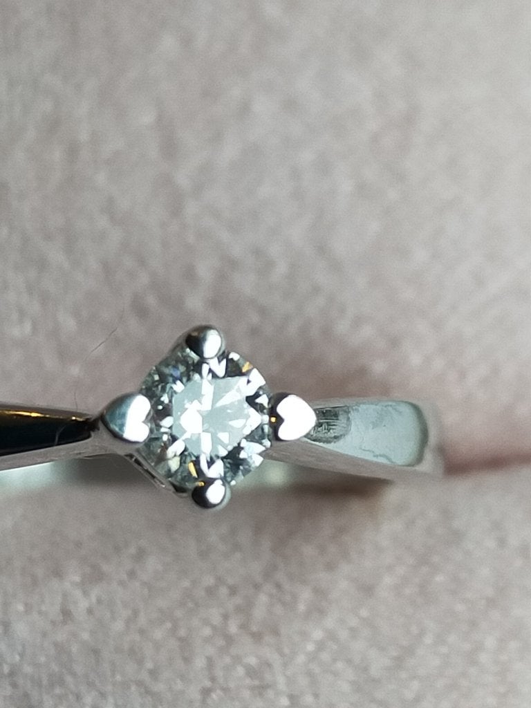 Prachtige witgouden ring met echte diamant, Ophalen of Verzenden, Met edelsteen, Dame, Zilver