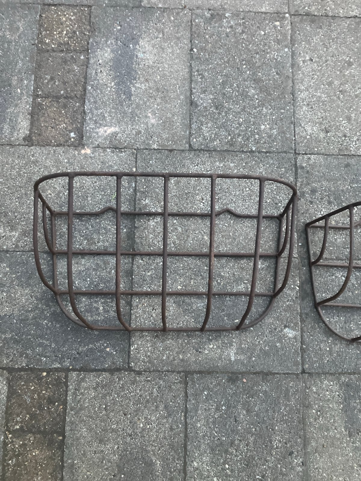 Metalen bloembakken voor balkon of tuin - 2 stuks, Gebruikt, Minder dan 30 cm, Balkon, Minder dan 60 cm