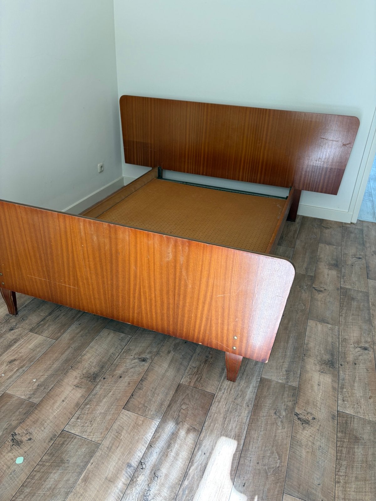 Retro bed 1,20x1,90, Antiek en Kunst, Ophalen