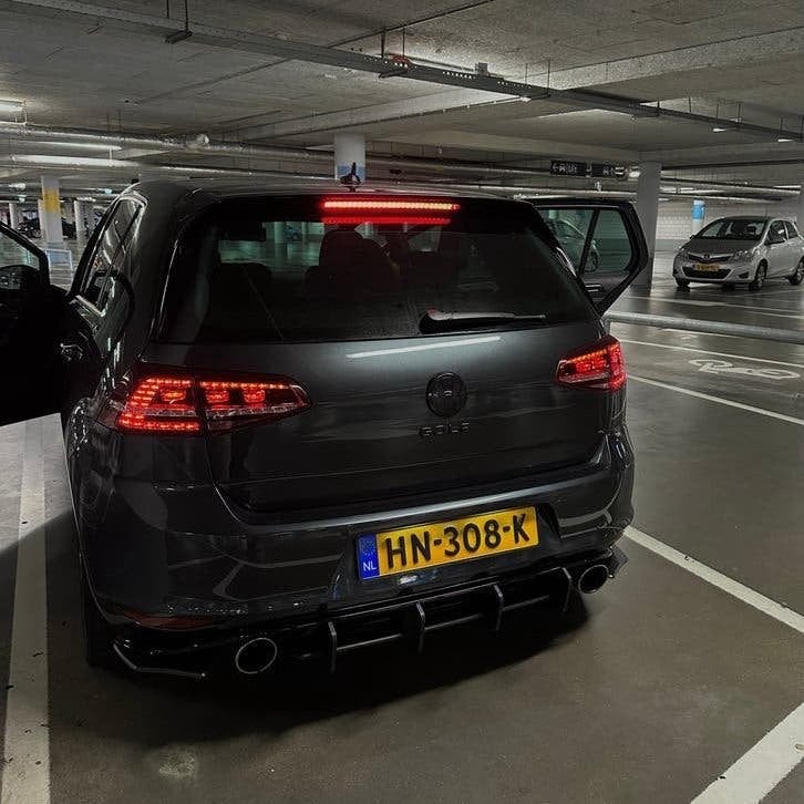 Volkswagen Golf GTE 1.4 TSI Phev 290pk 5D DSG 2015 Zwart, 4 cilinders, Zwart, 1395 cc, 1499 kg