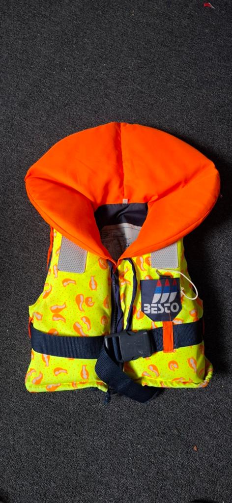 Reddingsvest Besto 15-20 kilo 30N kleuter, Watersport en Boten, Watersportkleding, Ophalen of Verzenden