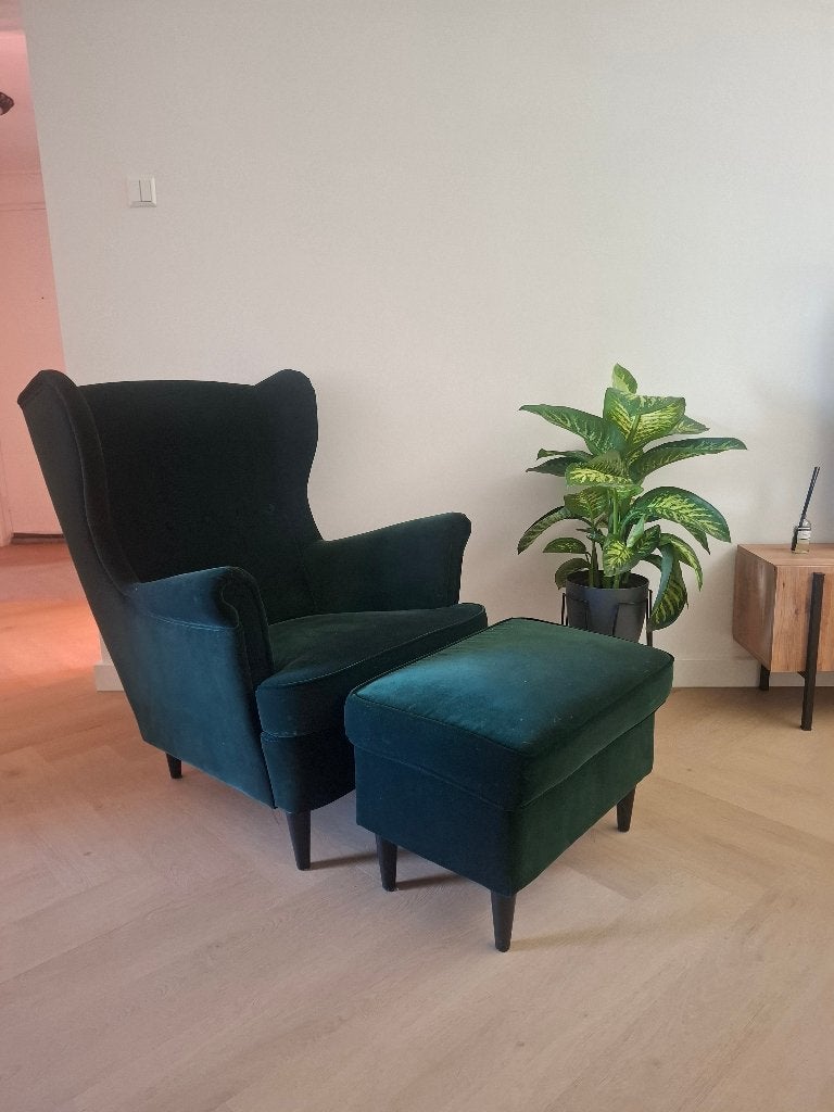 Fauteuil ikea strandmon groen met poef, Ophalen, Gebruikt, Oorfautteuil, 75 tot 100 cm