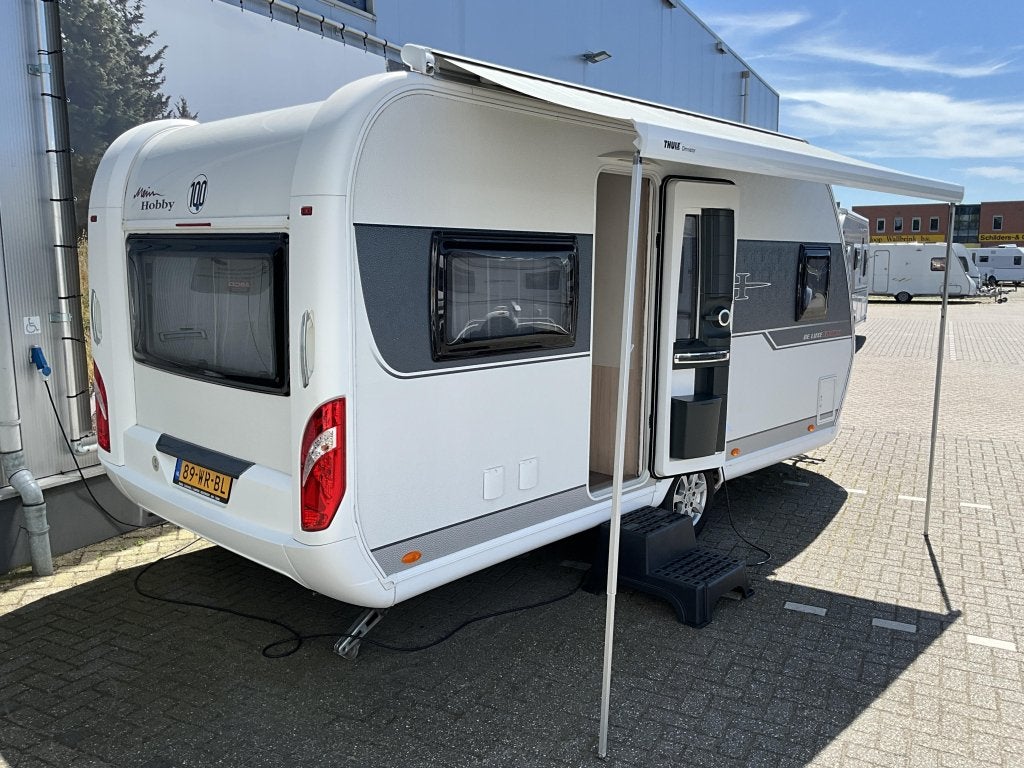 Hobby De Luxe Edition 460 UFE MOVER-LUIFEL-NETJES, Caravans en Kamperen, Caravans, Schokbreker, Rondzit, Hobby, Bedrijf