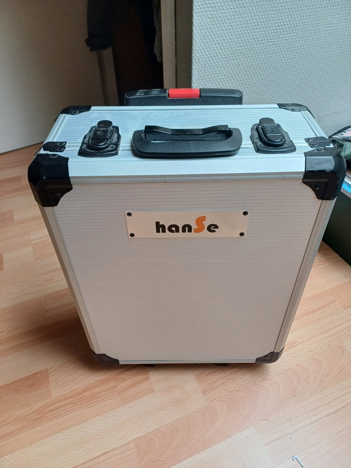 Uitgebreide gereedschapskoffer met wielen - Hanse, Doe-het-zelf en Verbouw, Gereedschap | Handgereedschap, Ophalen