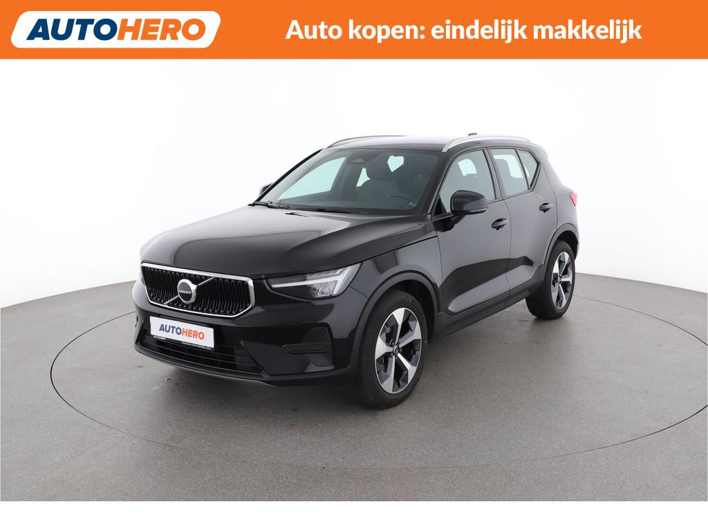 Volvo XC40 2.0 B3 Core |RL16445| (bj 2022, automaat), Gebruikt, Zwart, Grijs, Hybride Elektrisch/Benzine