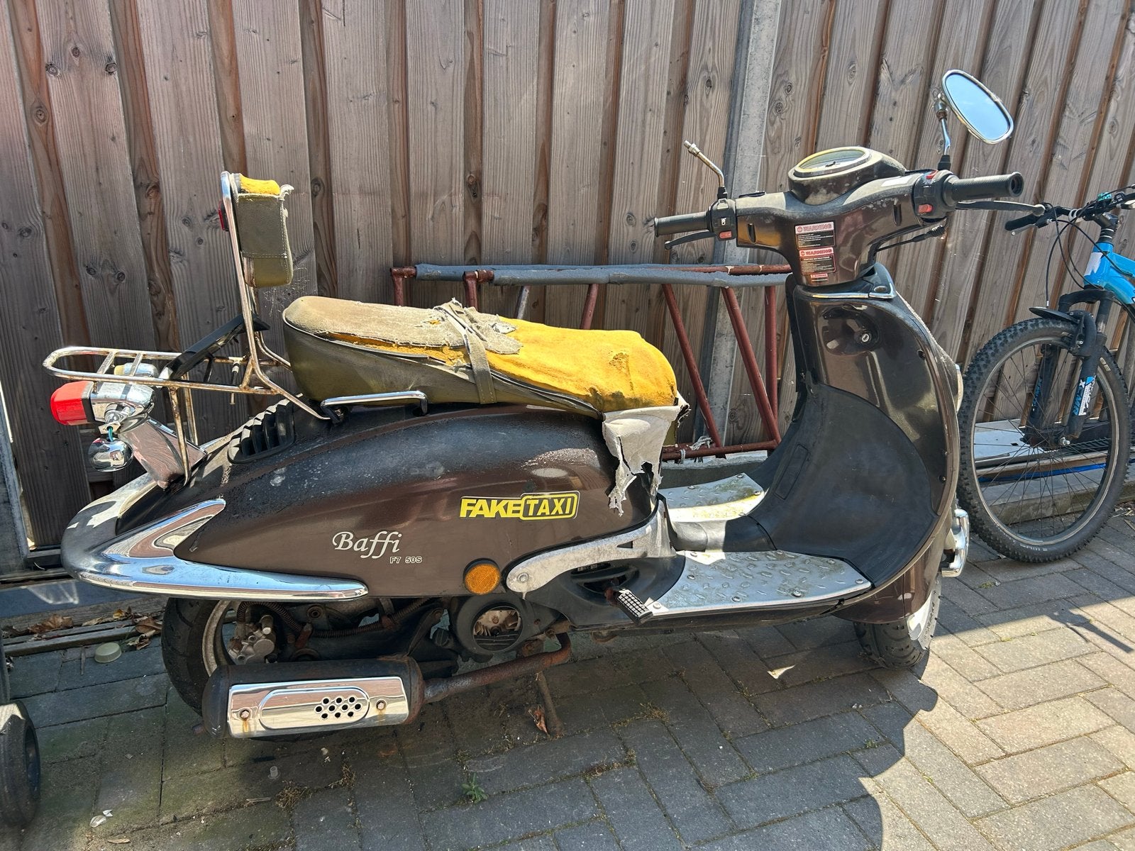 Baffi Scooter - Opknapper/Onderdelen, Fietsen en Brommers, Gebruikt, Benzine, Ophalen, Overige merken