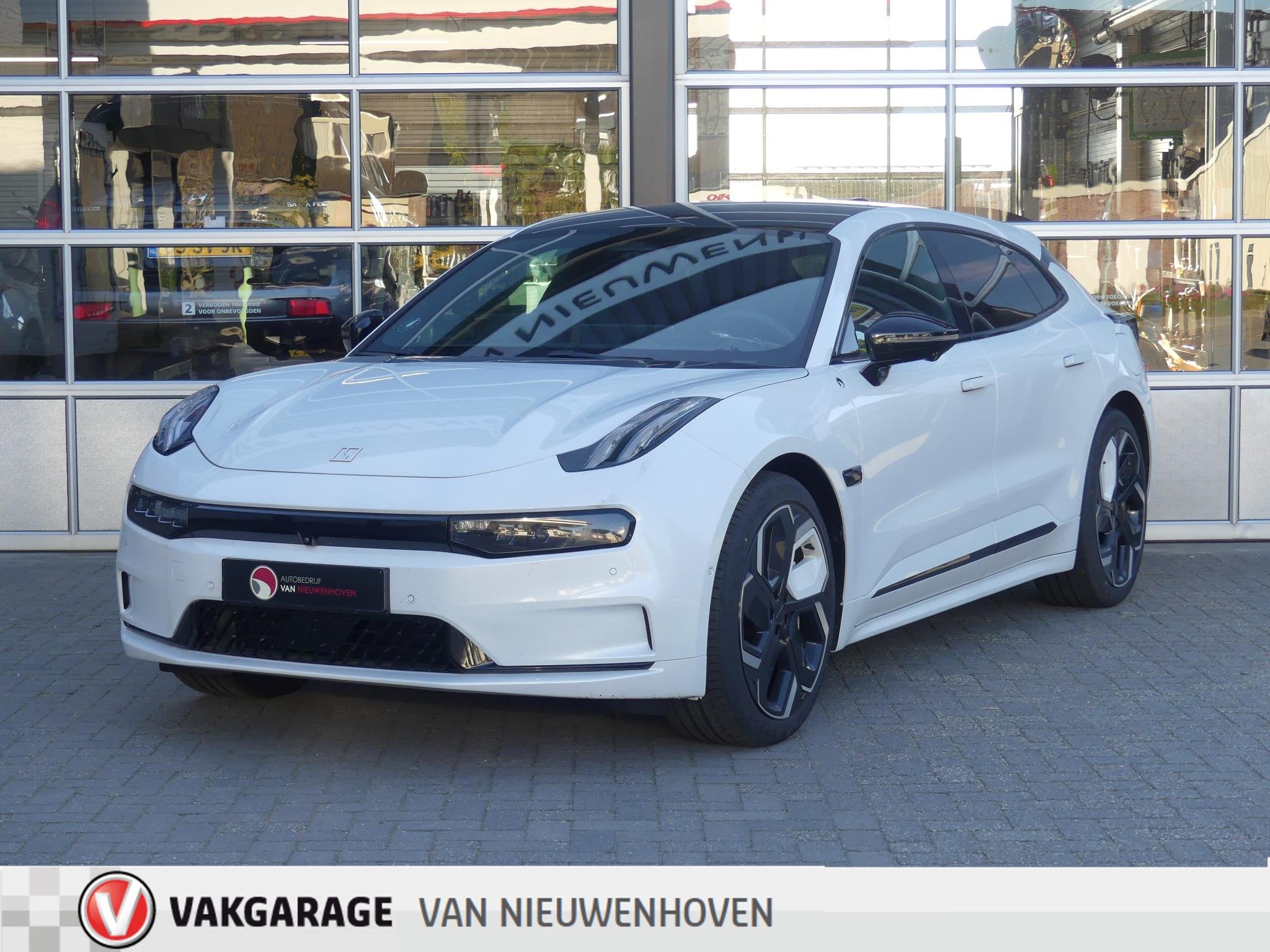 ZEEKR 001 AWD Performance 100 kWh, Auto's, Automaat, Gebruikt, 594 km, Wit